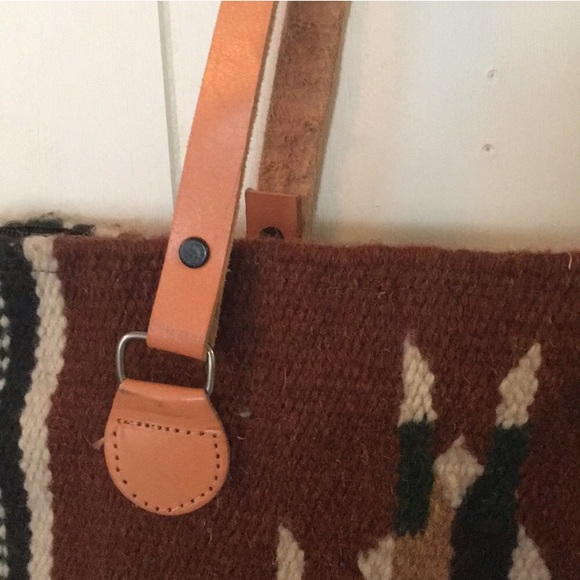 Aztec Southwest Tribal Wool Tote Bag (brown) - Picture 3 of 3